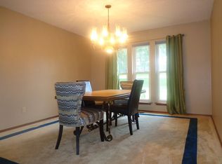 1600 Walnut Cove Rd, Edmond, OK 73013