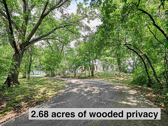 2nd image of 3169 Hickory Ridge Rd