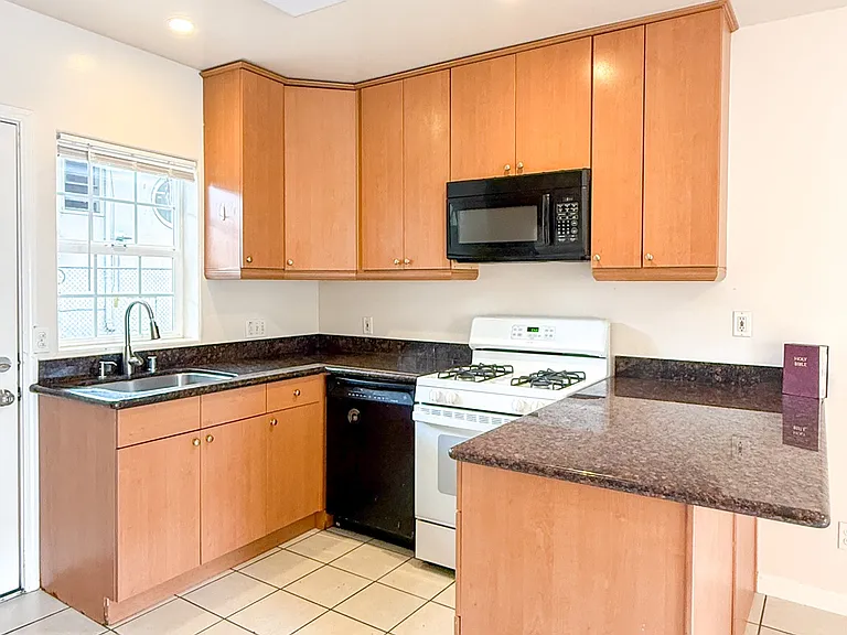2239 Haste St #2239 — Photo 1