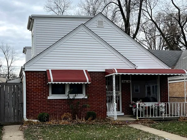 36 S 46th Ave, Bellwood, IL 60104