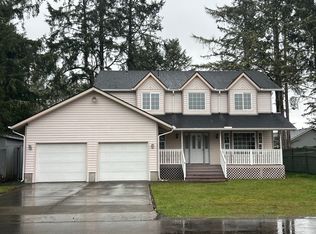 492 Quinault Ave SE, Ocean Shores, WA 98569