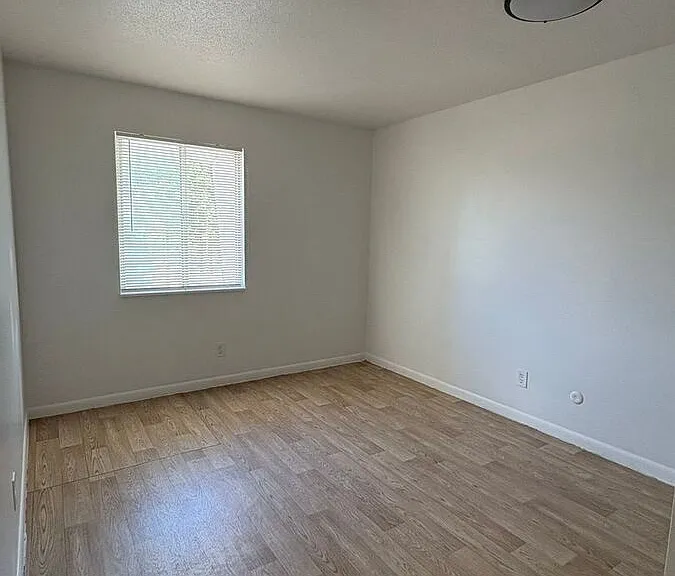 2101 Ottawa St #302B — Photo 37