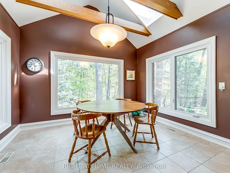 2175 Oneida Ct — Photo 11