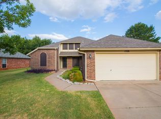 17108 Crest Valley, Edmond, OK 73012
