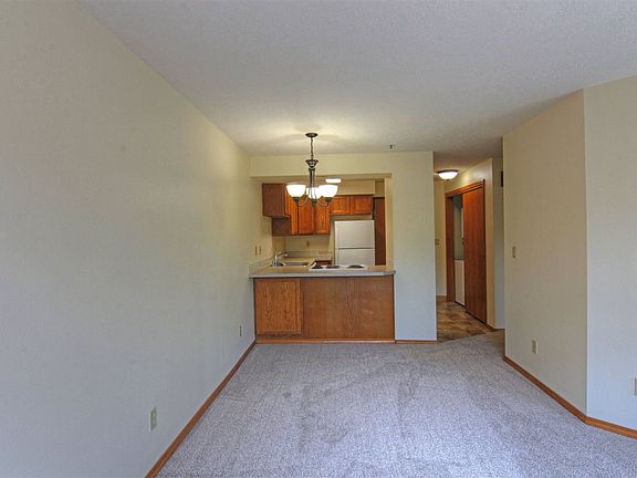 5th image of 221 E Rockwood Blvd APT 408