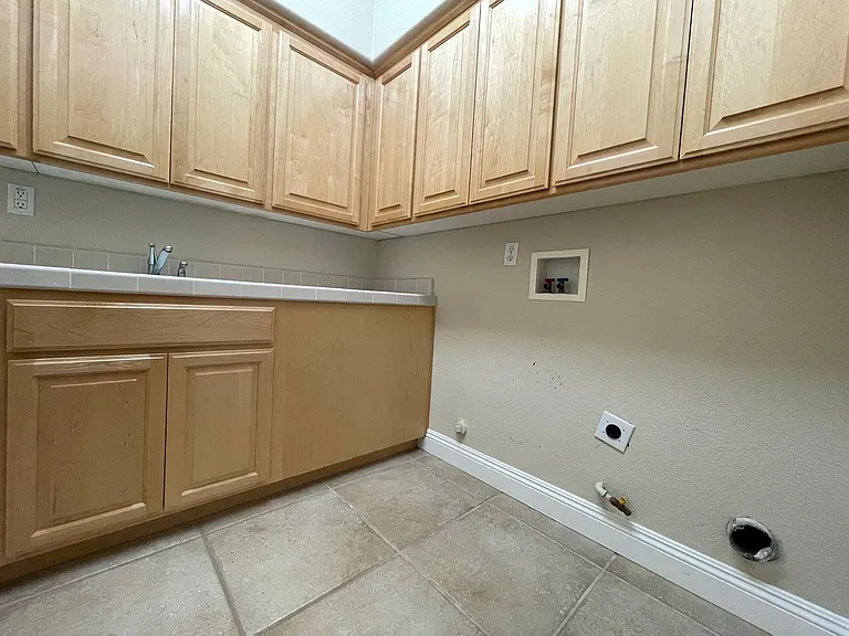 1124 Widgeon Ct — Photo 12