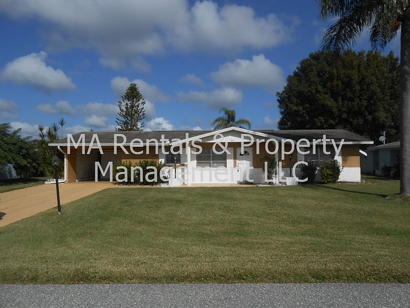 1st image of 901 Monet St