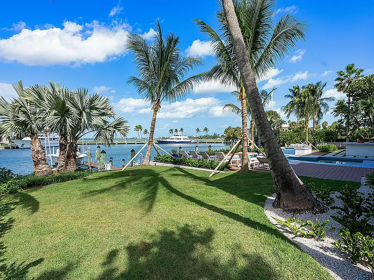 6879 SE South Marina Way — Photo 41