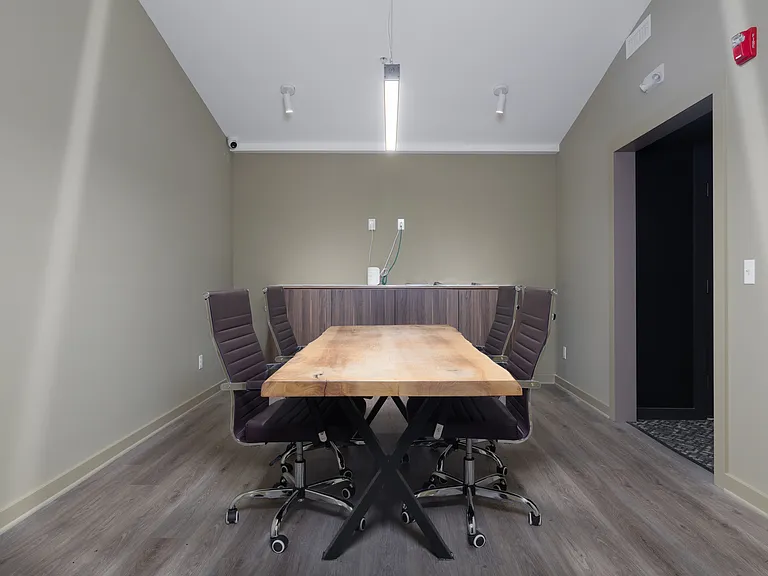 Thompson Luxury Residences — Photo 14