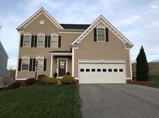 4007 Winterberry Ct, Canonsburg, PA 15317