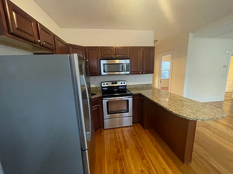 290 Hilldale Ave #1 — Photo 16