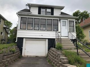 12 England Ave, Duluth, MN 55808