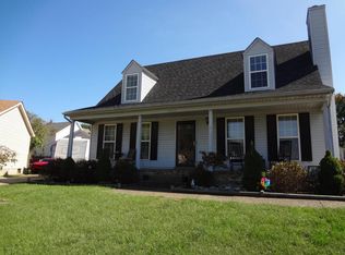 5616 Charleswood Pl, Louisville, KY