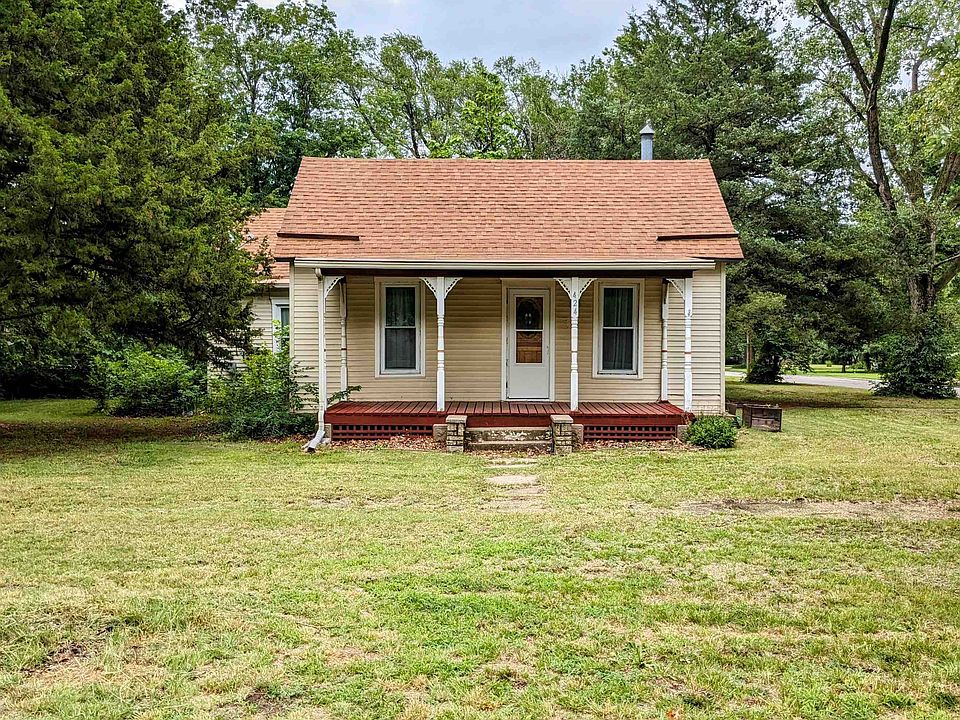 424 Pine St, Halstead, KS 67056 MLS 627258 Zillow