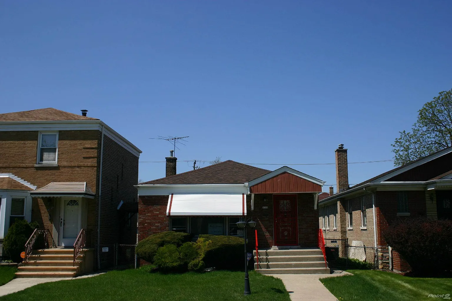 8144 S Campbell Ave photo 1