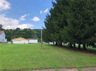 763 Maxwell Ave, La Belle, PA 15450