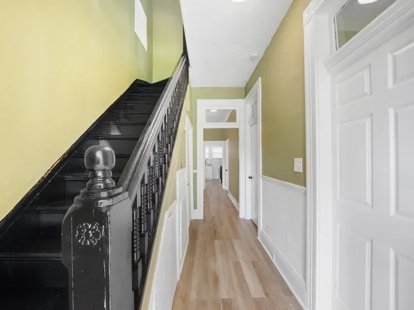 2417 Parkview Ave, Knoxville, TN 37917