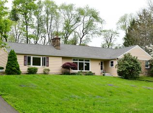 2807 Fisherville Rd, Coatesville, PA 19320