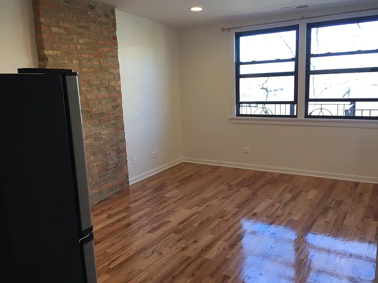 2154 N Cleveland Ave #3W — Photo 5