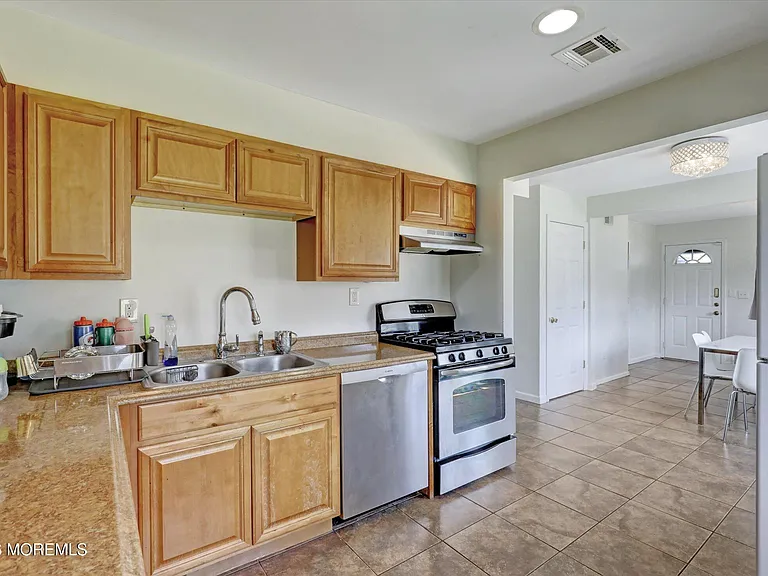265 Norgrove Ave — Photo 14