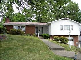 1st image of 806 Breezemont Dr