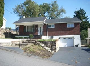 1017 Willow St, Scranton, PA 18505