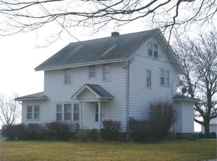 9939 254th St, Hickory Grove, IA 52745