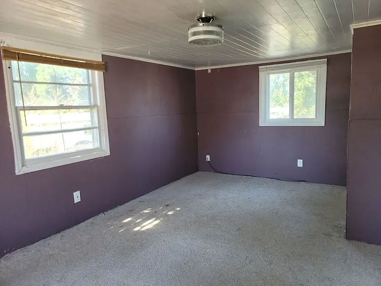 983 Bever Dr NE — Photo 10