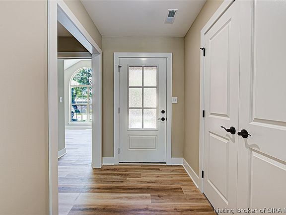 4th image of 1105 N Church Street
