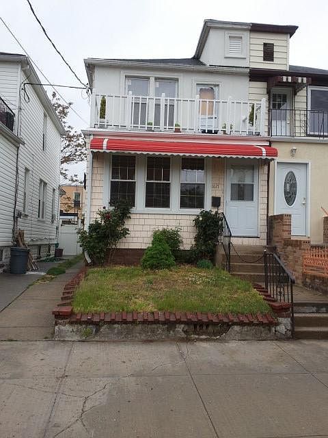 1st image of 1617 E 91st St