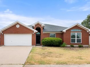 1017 Caleb St, Burleson, TX 76028