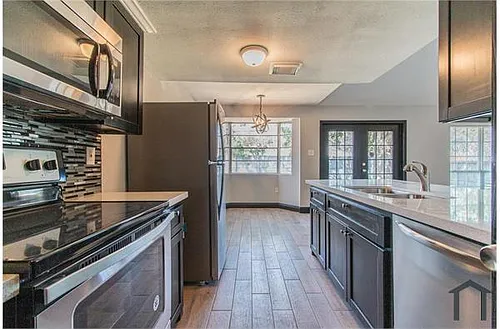 19326 Leafwood Ln Photo 1
