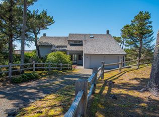 89112 Manion Dr, Warrenton, OR 97146