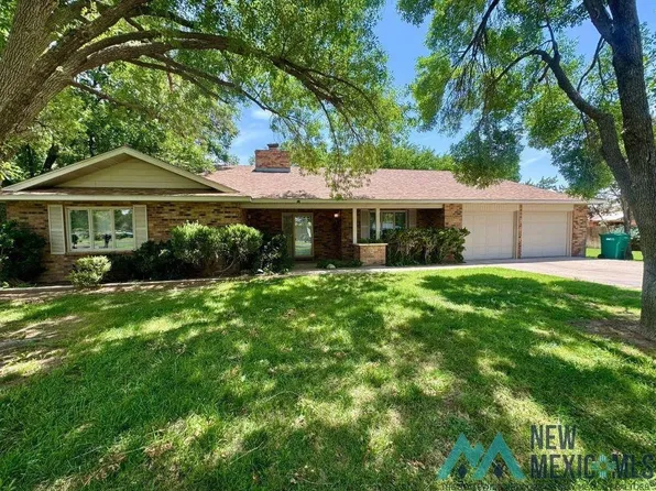 2010 Patricia Dr, Carlsbad, NM 88220