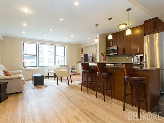 Sold by Bellmarc Realty | media 1