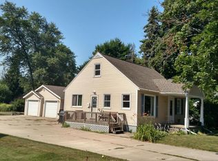 1178 Vos St, Jenison, MI 49428