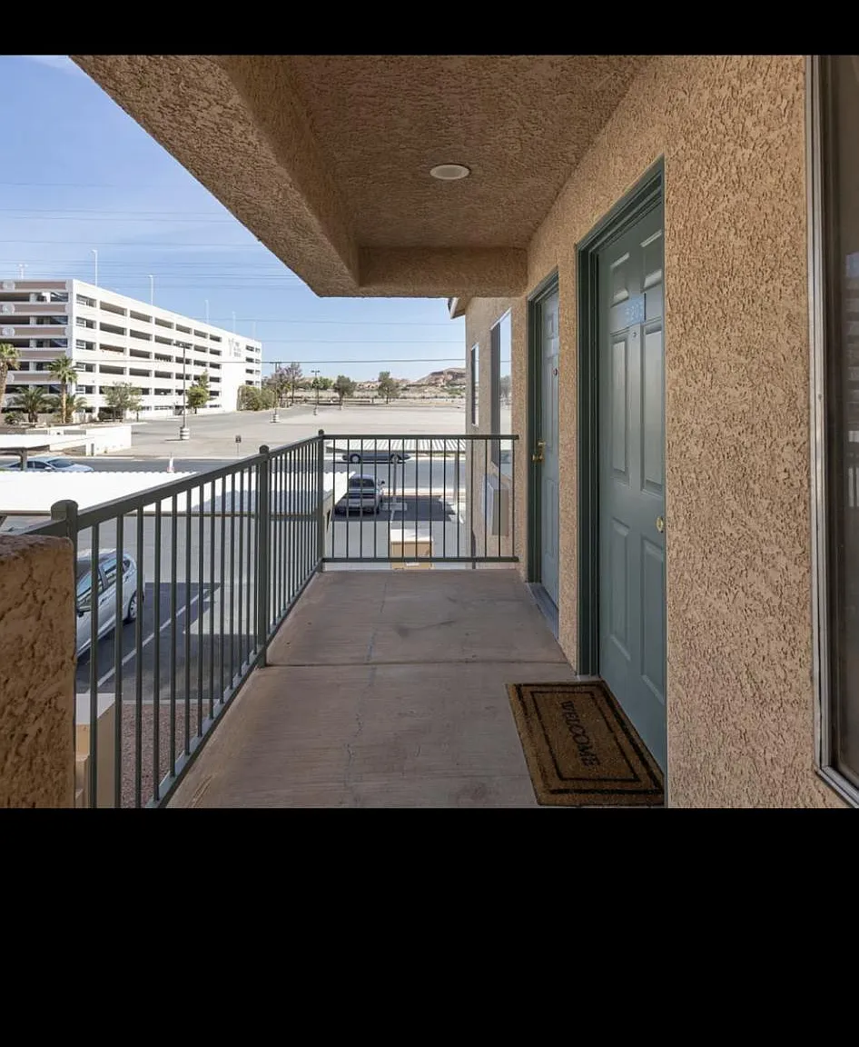 1 bed, 445 sqft, $1,095 — Photo 3