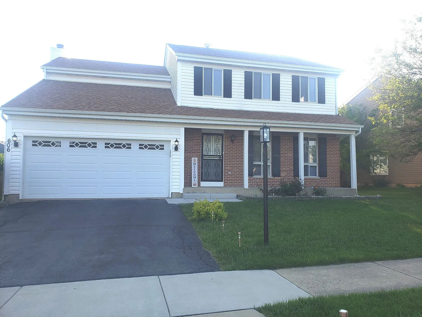 606 East Ave photo 1