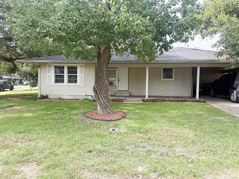 1st image of 410 Foreman Ave