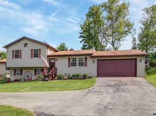 944 Range Rd, York, PA 17406