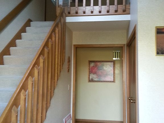entrance foyer