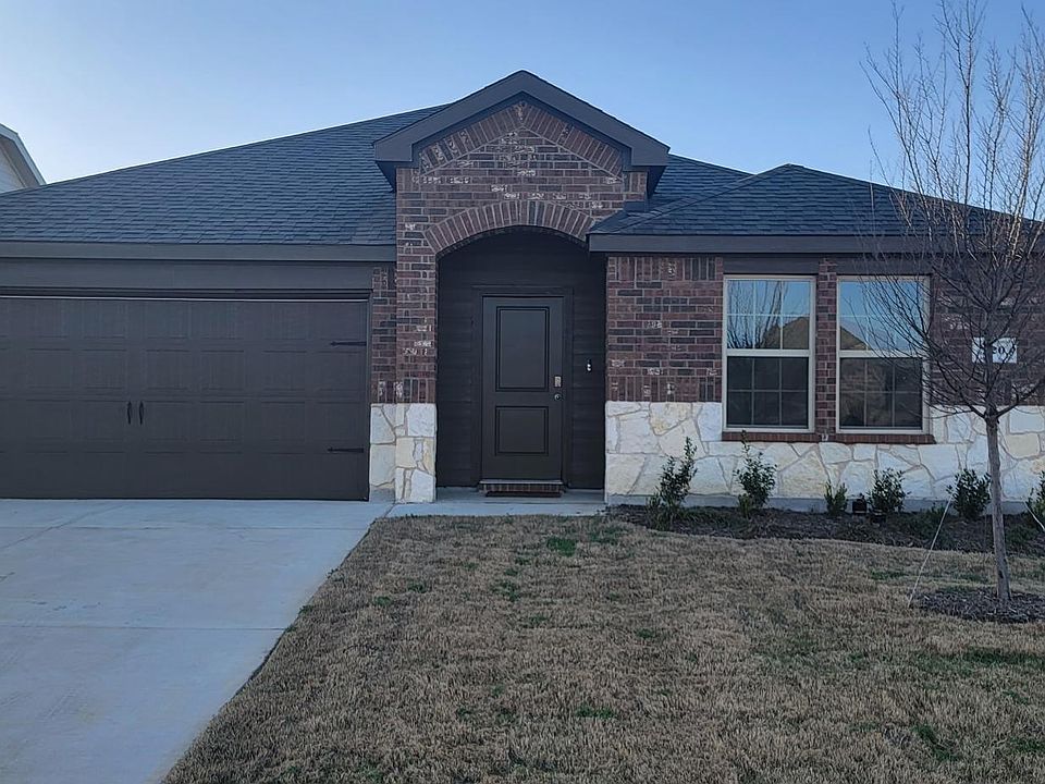 1st image of 720 Fueller Dr