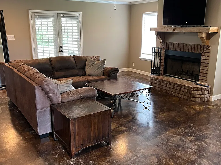 4785 Sharpless Dr E — Photo 3
