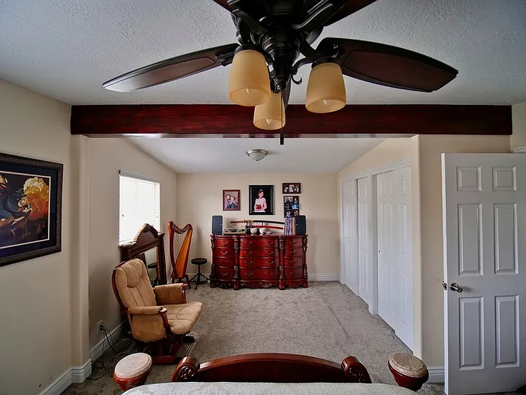 3292 S 4400 W — Photo 17