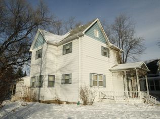 622 Walnut St, Grand Forks, ND 58201