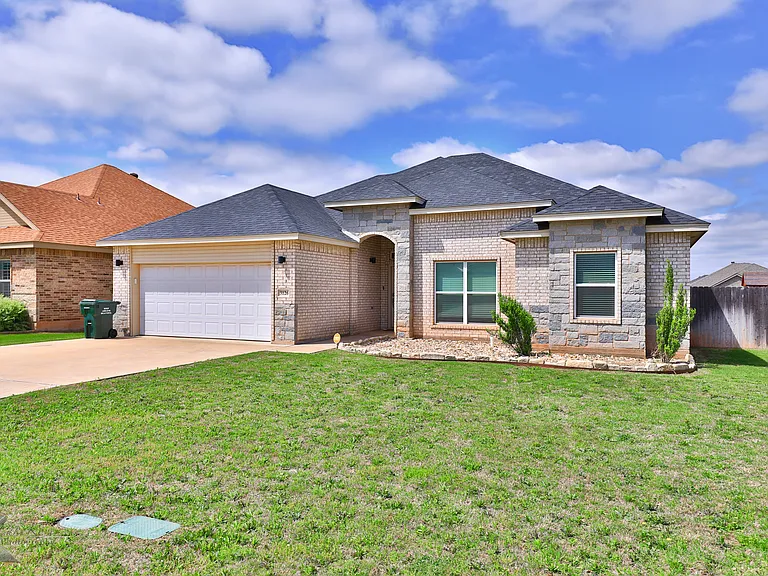 3126 Oakley St — Photo 29