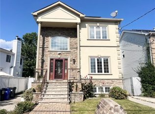 22 Belfield Ave, Staten Island, NY 10312