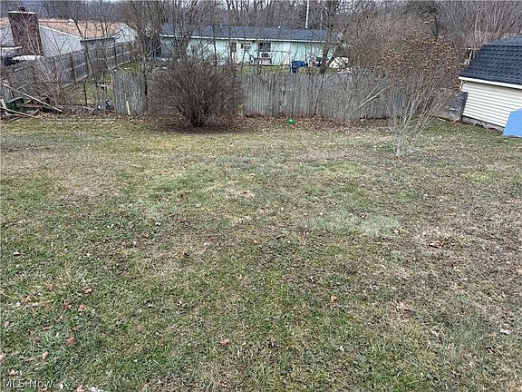 4th image of 3153 Polly Rd