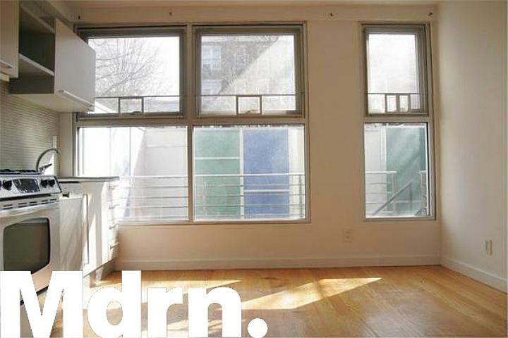 2nd image of 62 S Oxford St APT 3