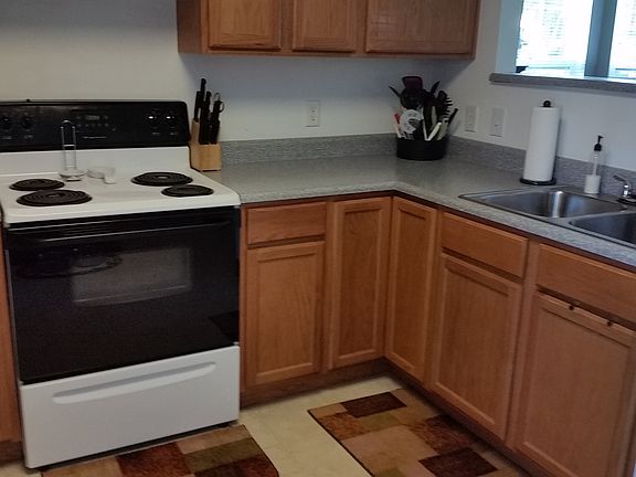 4th image of 1510 Mayberry Ln